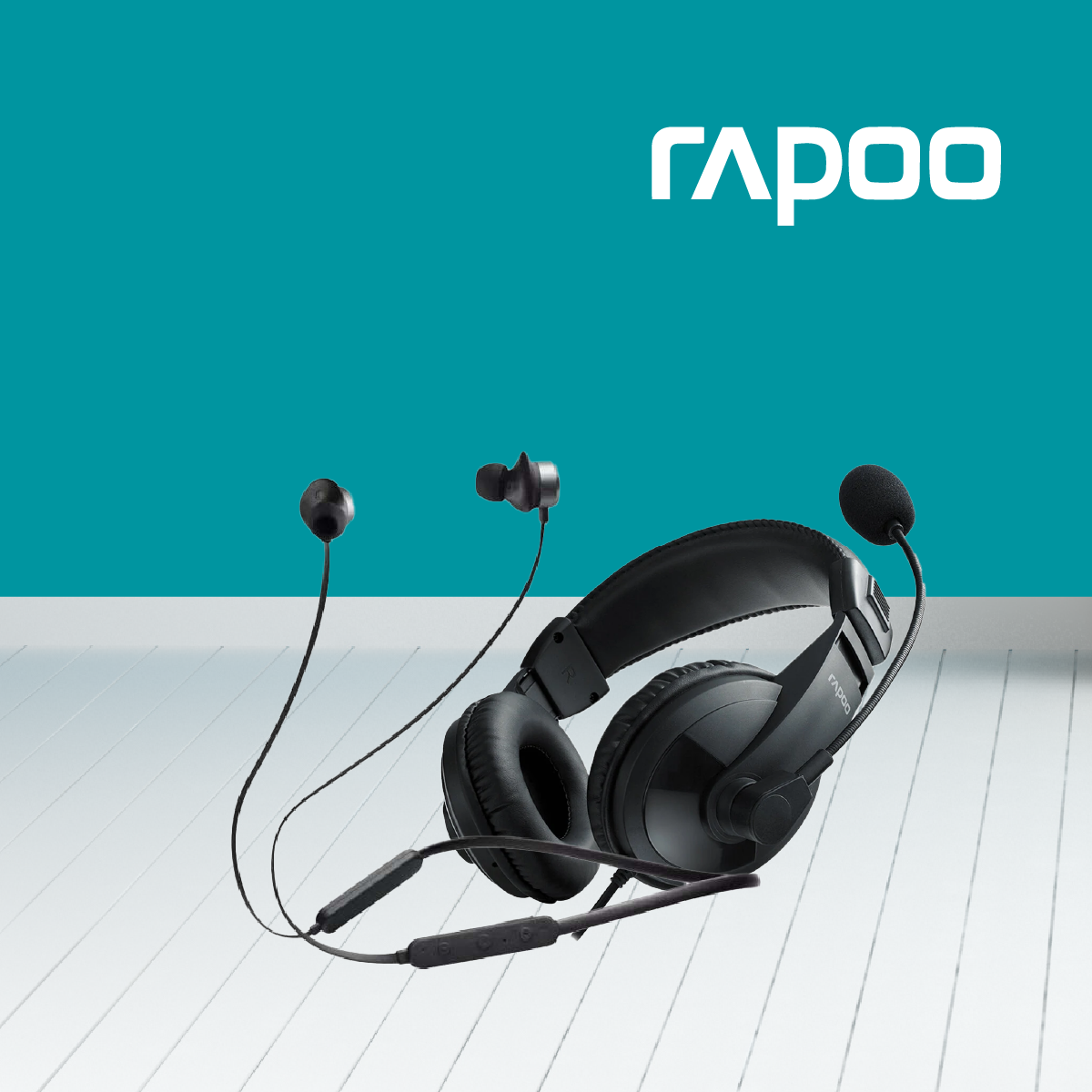 Ear/Headphones Ear/Headphones